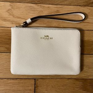 Coach Wristlet NWOT